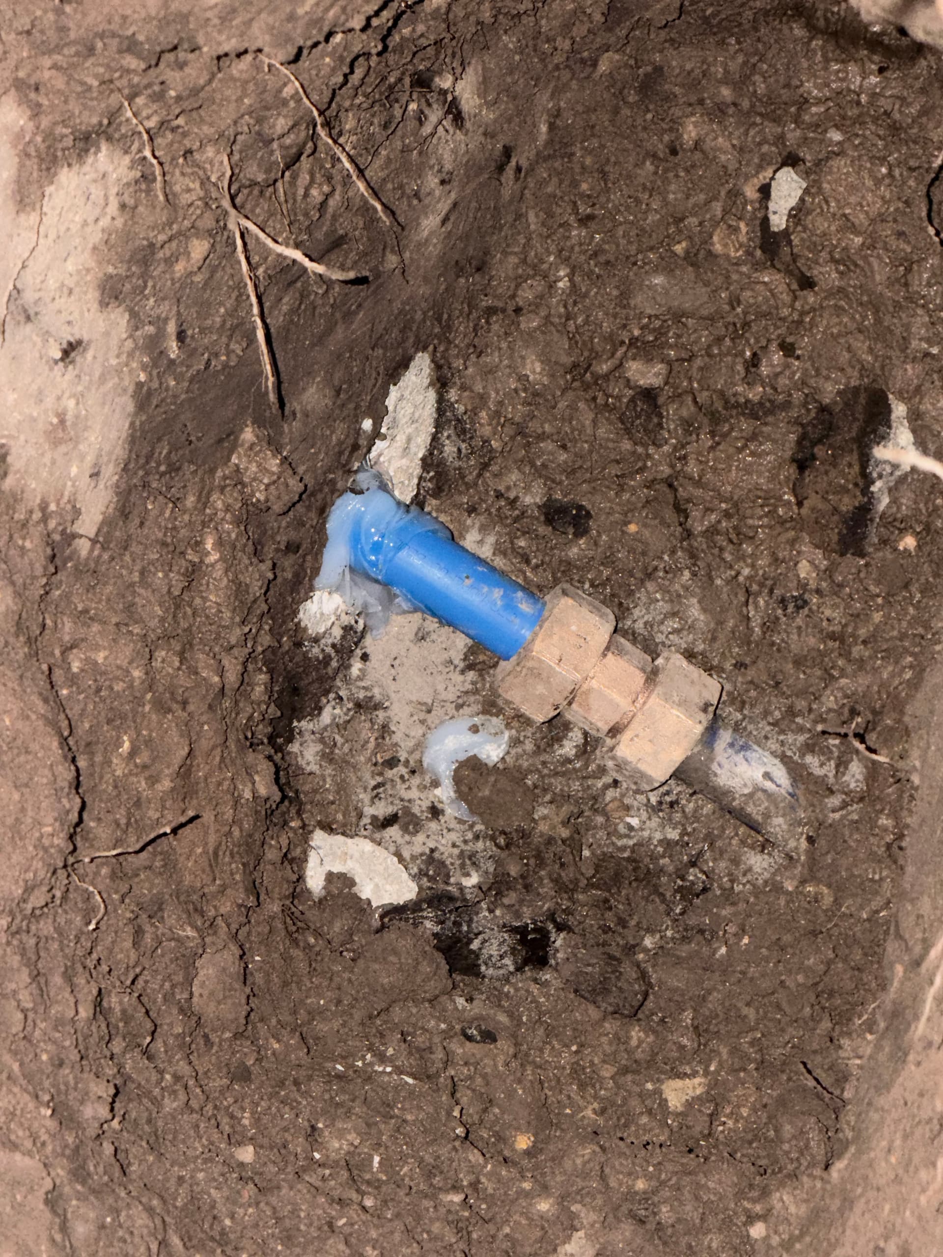 Gallery photos for A Tough Water Main Leak Under a Front Porch - Fixed Right: Image #2