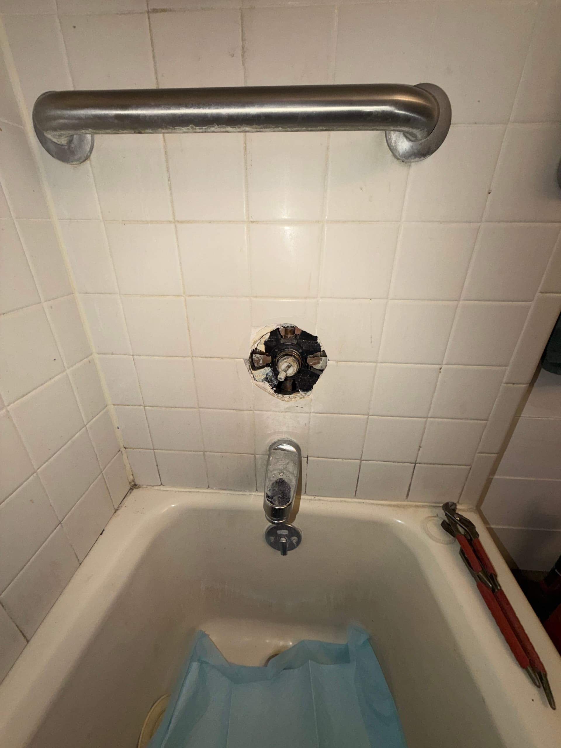 Shower Valve Leak Fixed Right in Grantsville image